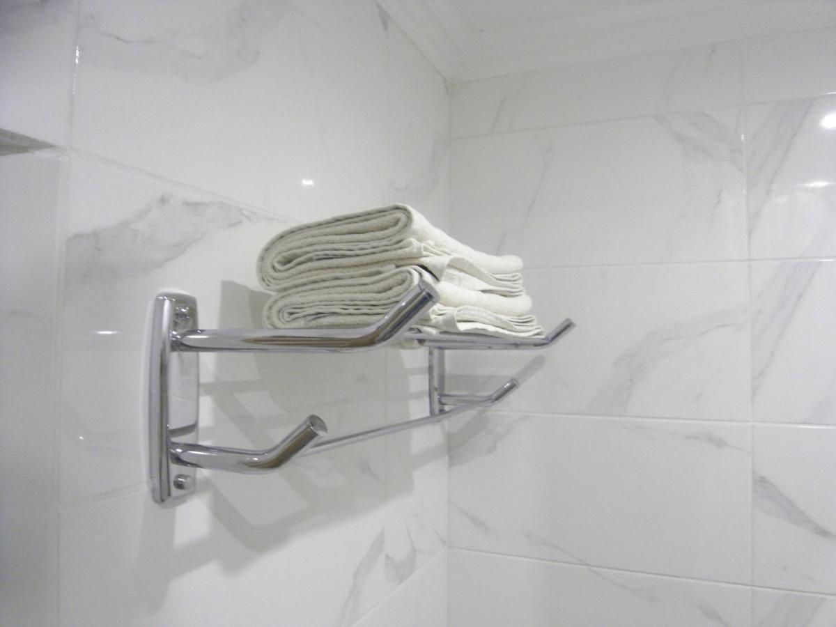 Modern Apartment Kisinyov Kültér fotó
